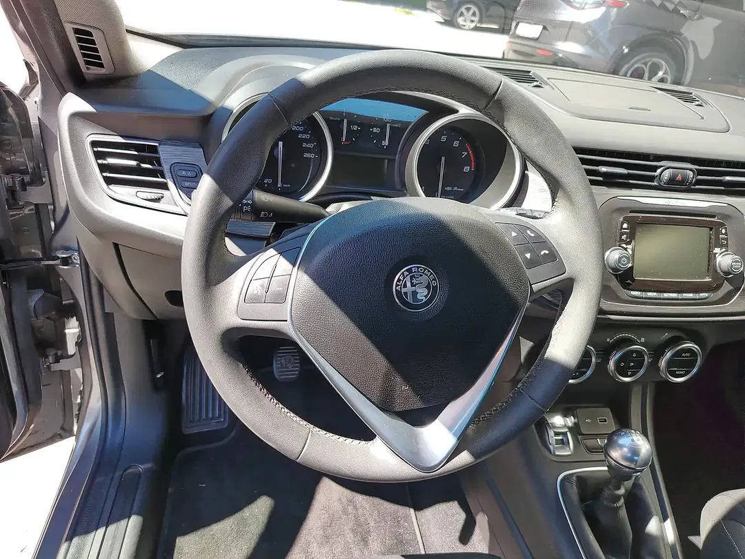 Alfa Romeo Giulietta - Thumbnail 15