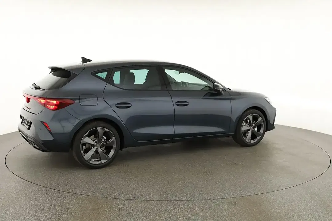 CUPRA Leon - Thumbnail 18