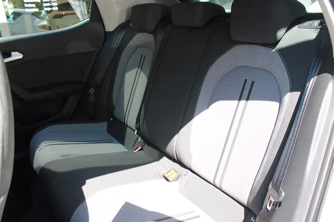 SEAT Leon - Thumbnail 7