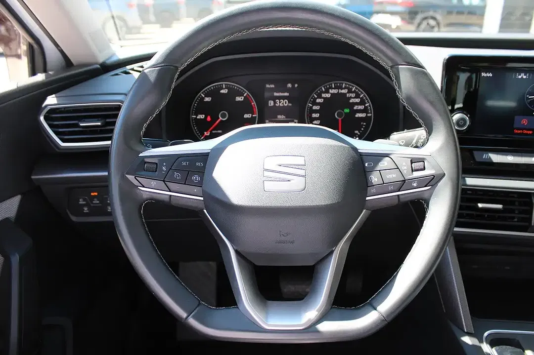 SEAT Leon - Thumbnail 9