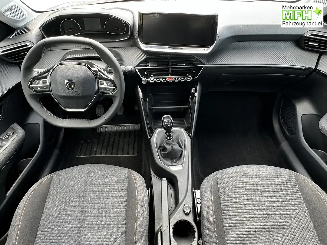 Peugeot 208 - Thumbnail 12
