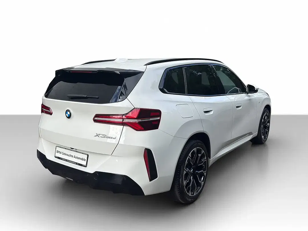 BMW X3 - Thumbnail 6