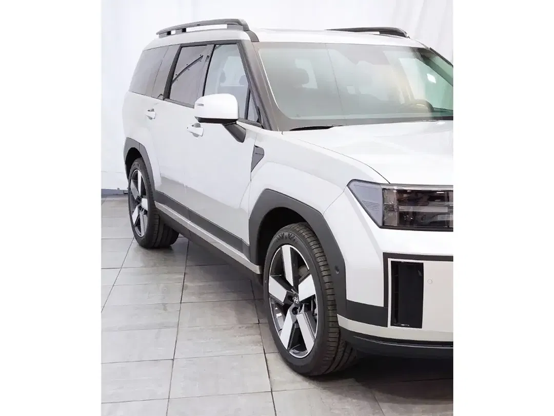 Hyundai SANTA FE - Thumbnail 3