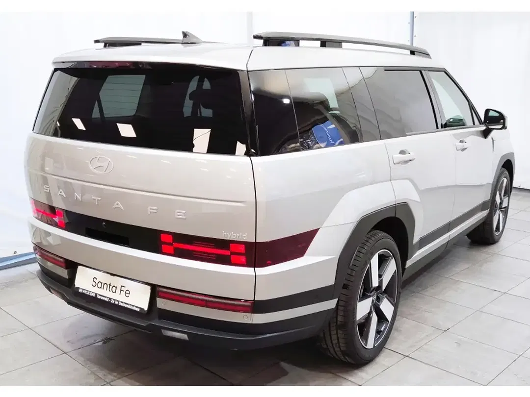 Hyundai SANTA FE - Thumbnail 4