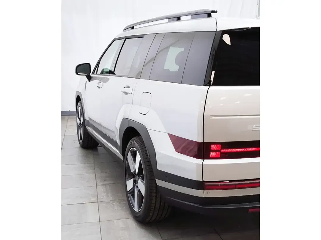 Hyundai SANTA FE - Thumbnail 6