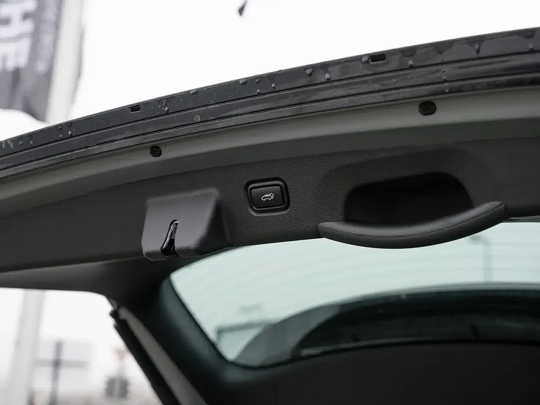 Kia Sportage - Thumbnail 8