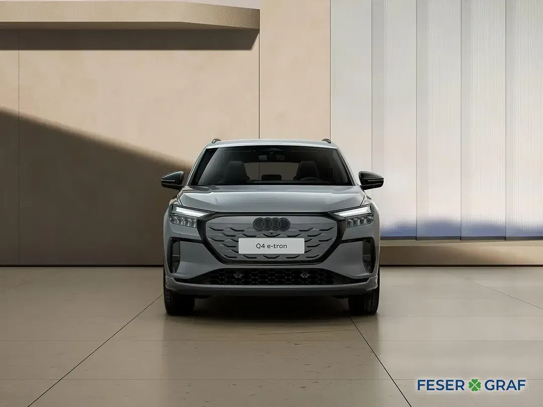 Audi Q4 e-tron - Thumbnail 2