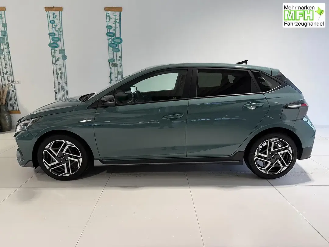 Hyundai i20 - Thumbnail 3