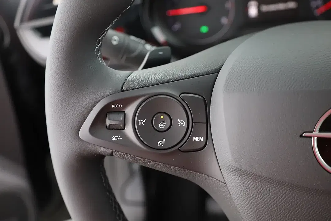 Opel Corsa - Thumbnail 14
