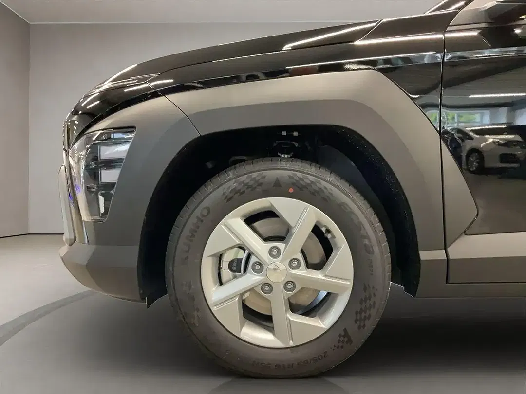 Hyundai KONA - Thumbnail 9