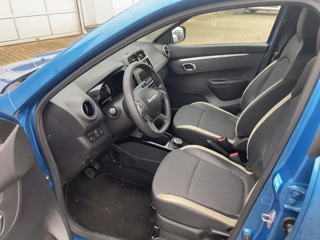 Dacia Spring - Thumbnail 12