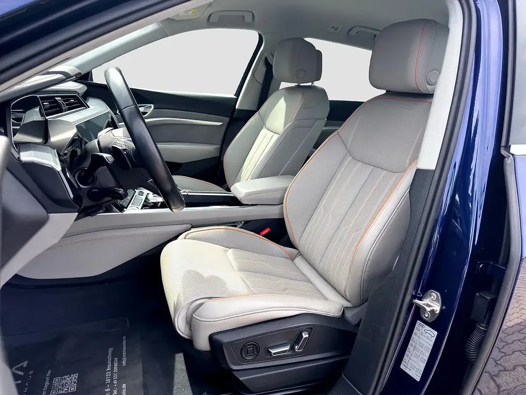 Audi e-tron - Thumbnail 12