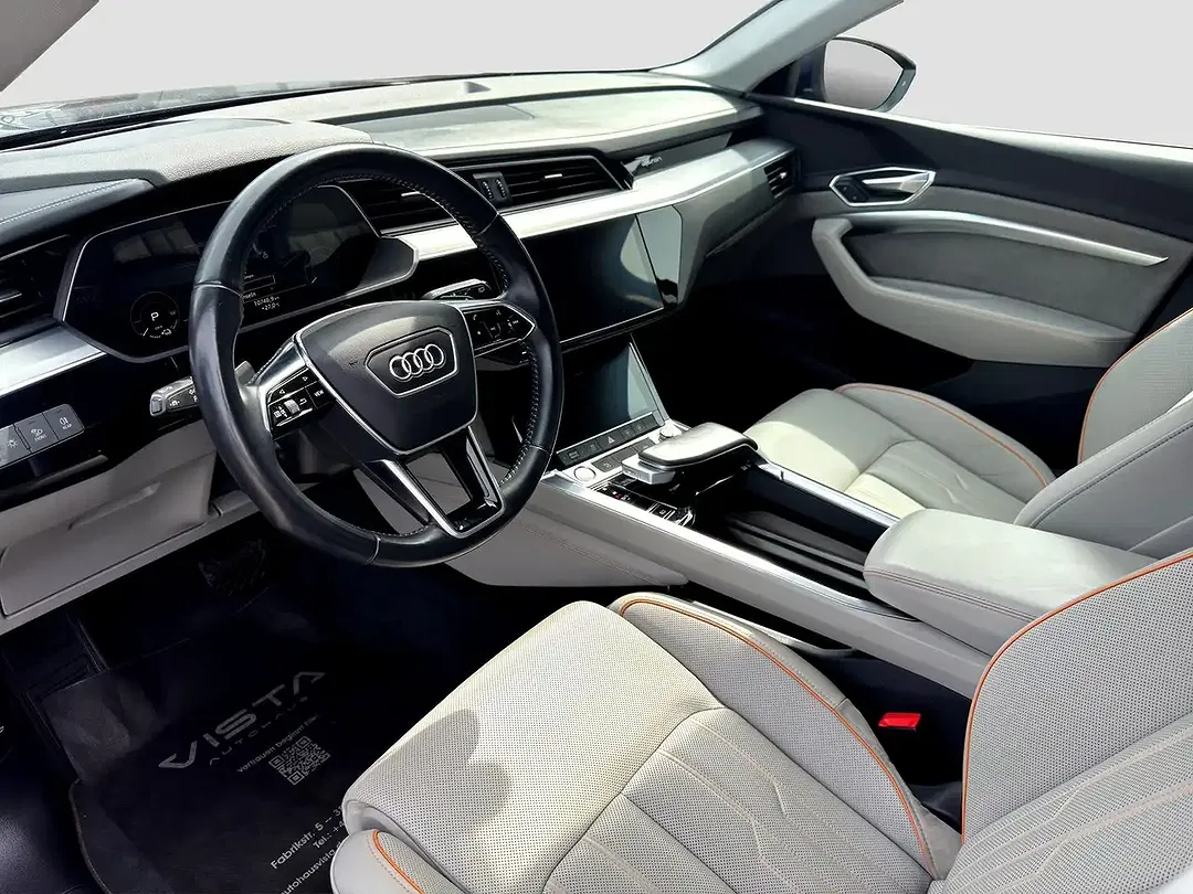 Audi e-tron - Thumbnail 13