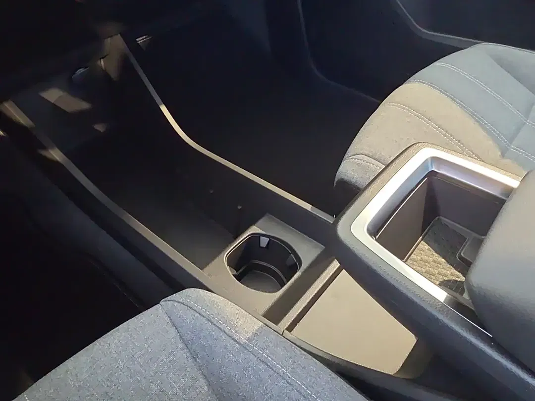 Mitsubishi Eclipse Cross - Thumbnail 21