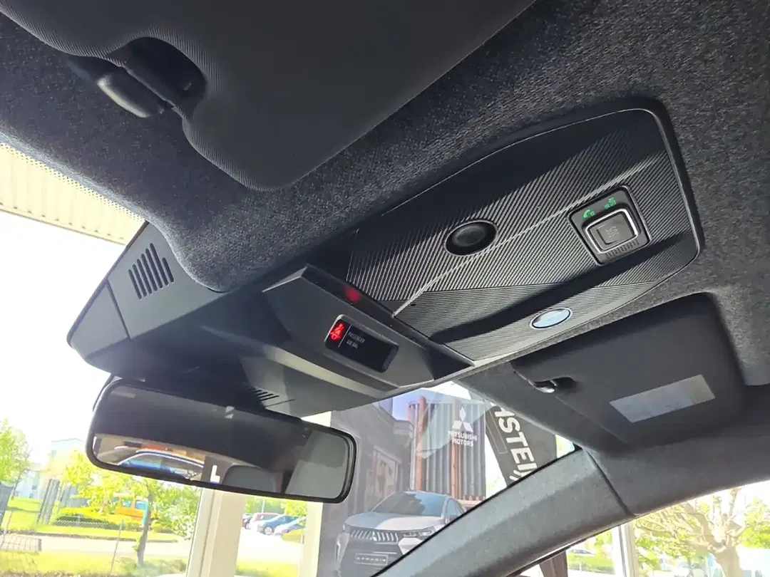 Mitsubishi Eclipse Cross - Thumbnail 23
