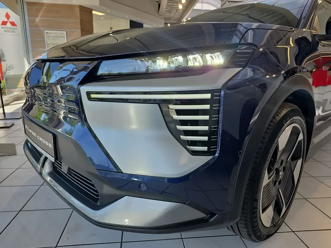 Mitsubishi Eclipse Cross - Thumbnail 5