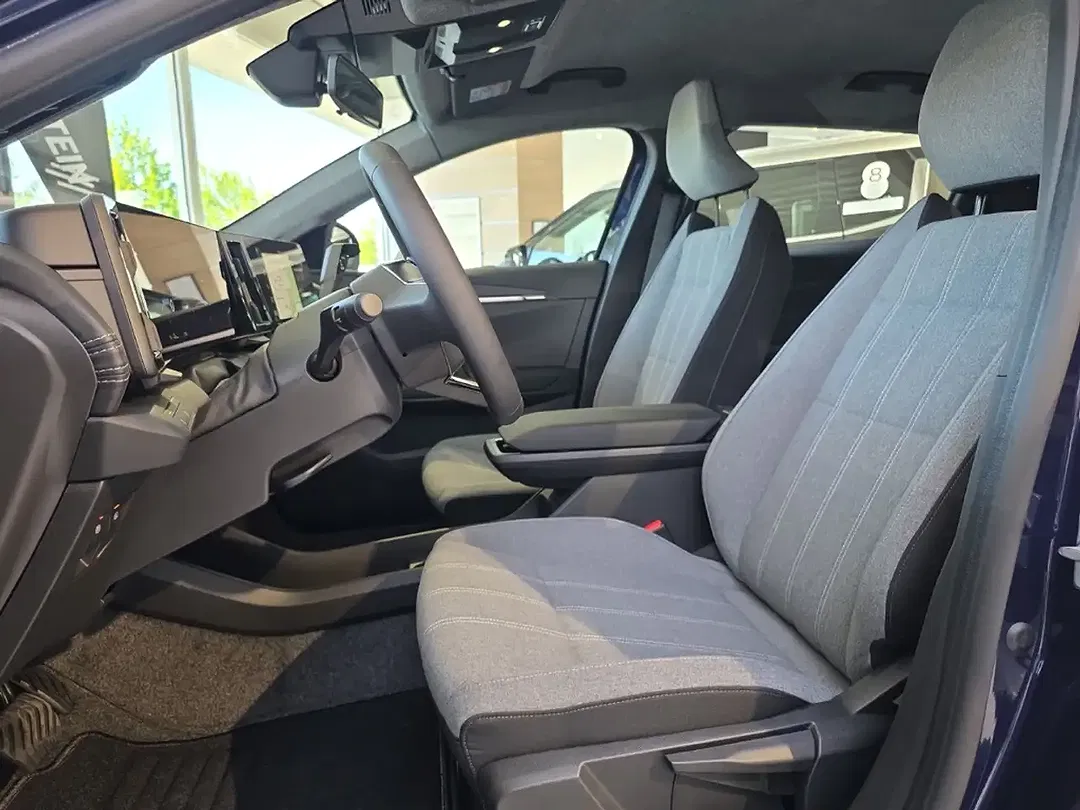 Mitsubishi Eclipse Cross - Thumbnail 7
