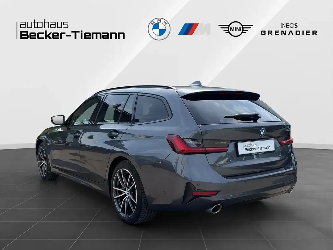 BMW 320 - Thumbnail 4