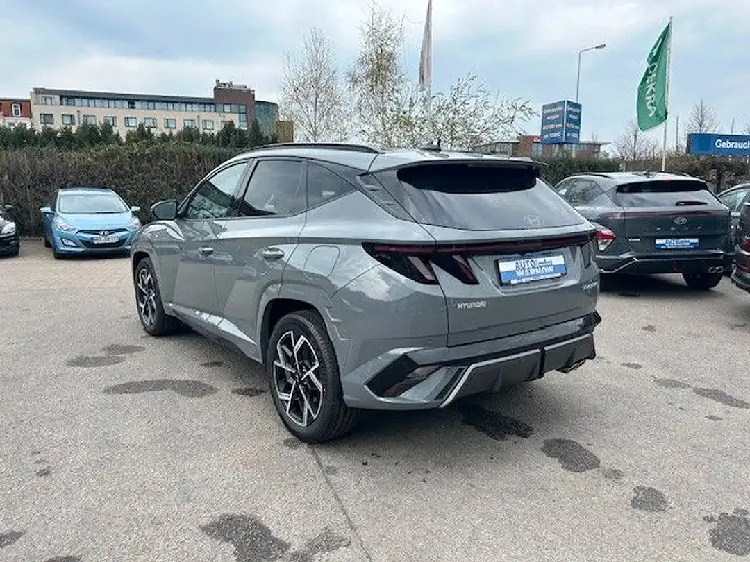 Hyundai TUCSON - Thumbnail 3