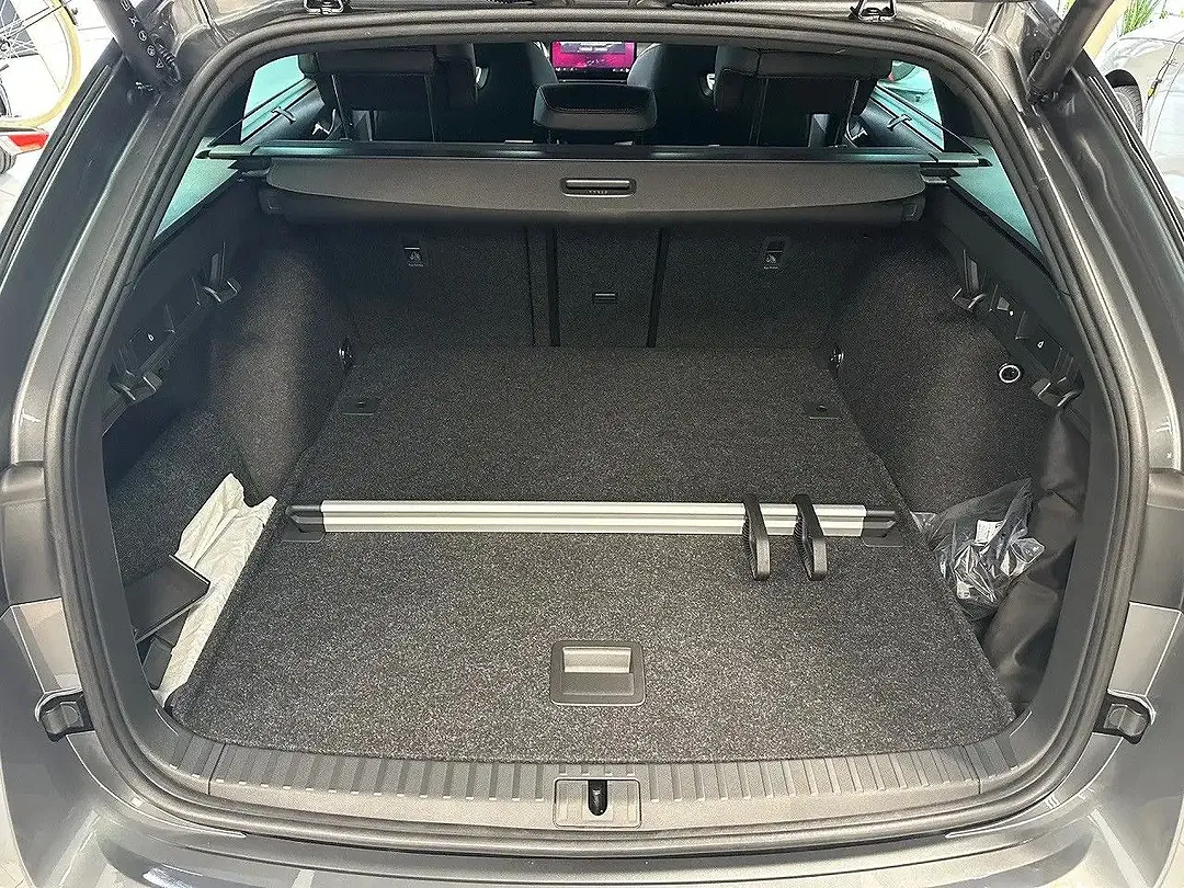 Skoda Octavia - Thumbnail 6