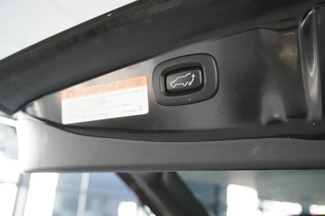 Mitsubishi Outlander - Thumbnail 15