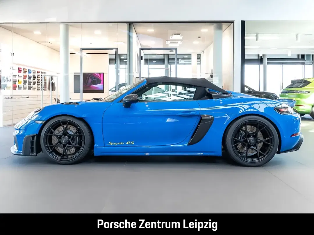 Porsche 718 Spyder - Thumbnail 2