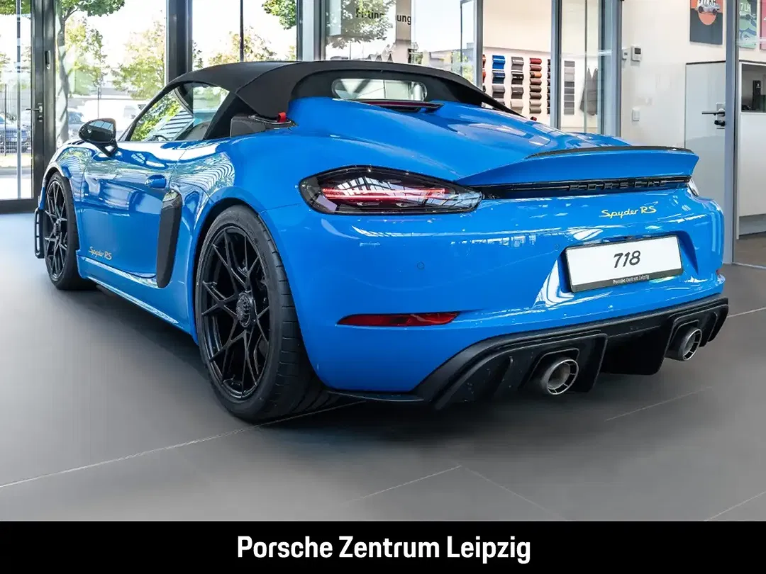 Porsche 718 Spyder - Thumbnail 3
