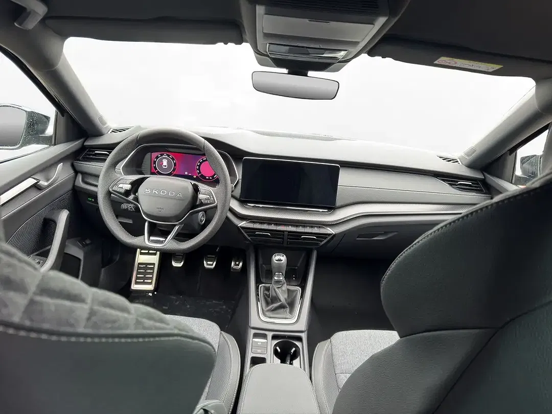 Skoda Octavia - Thumbnail 12