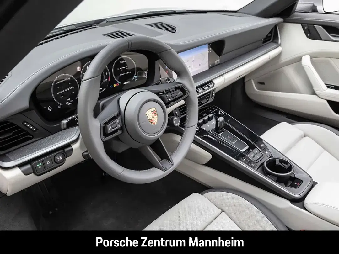 Porsche 992 - Thumbnail 4
