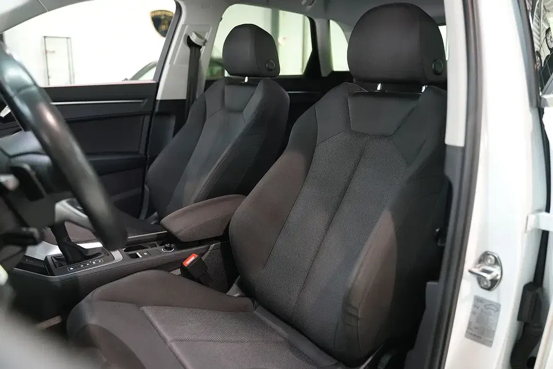 Audi Q3 - Thumbnail 14