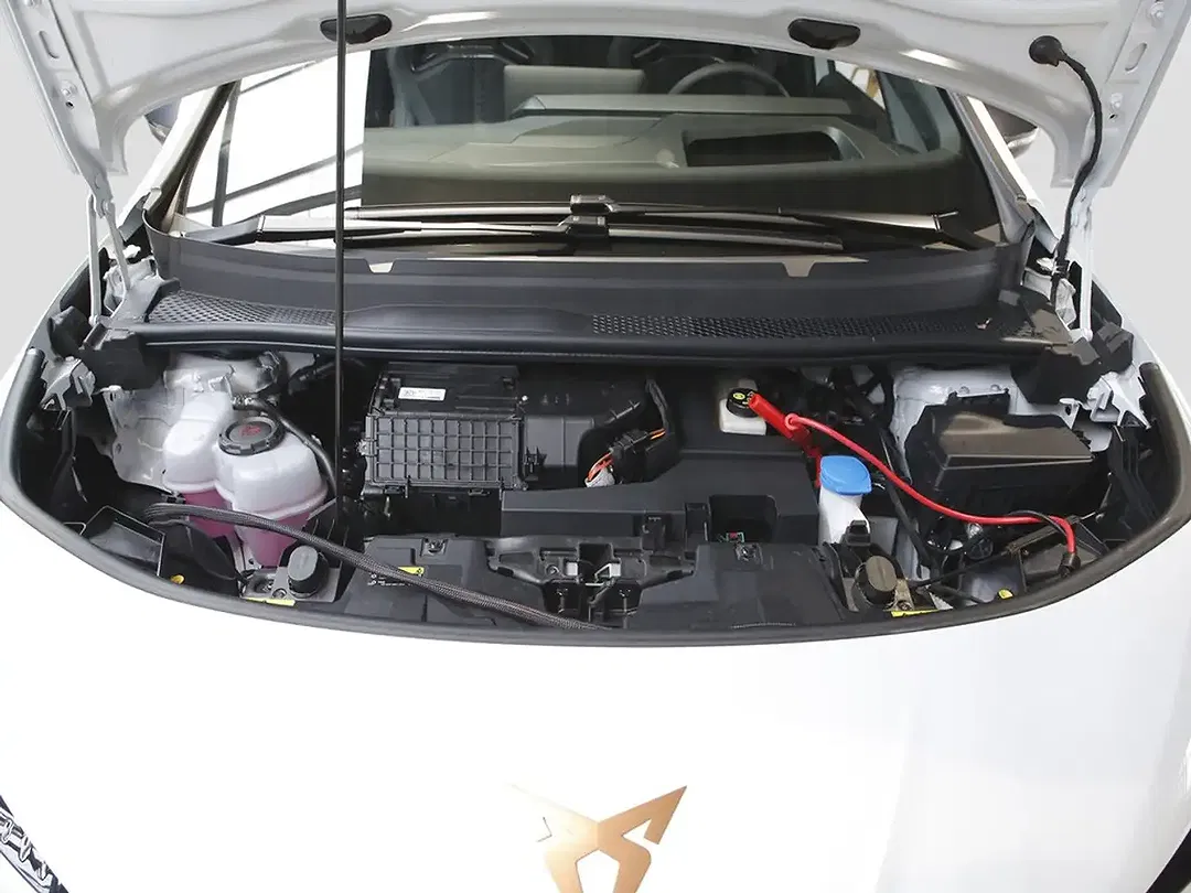 CUPRA Born - Thumbnail 8