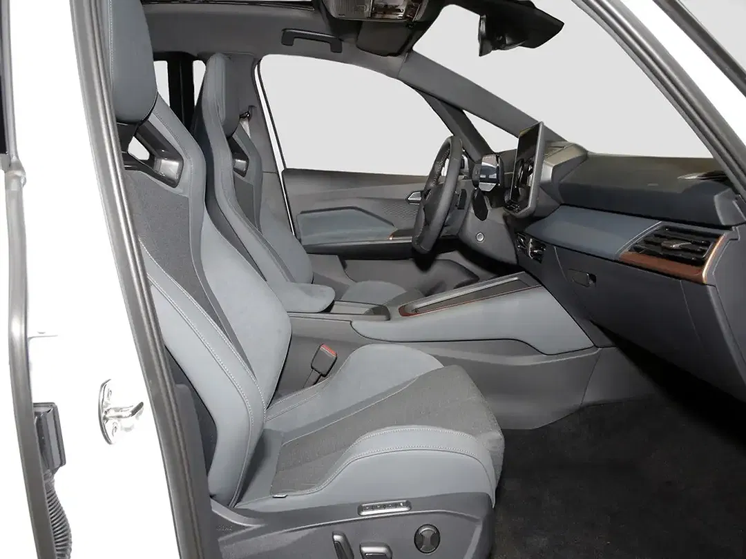CUPRA Born - Thumbnail 9