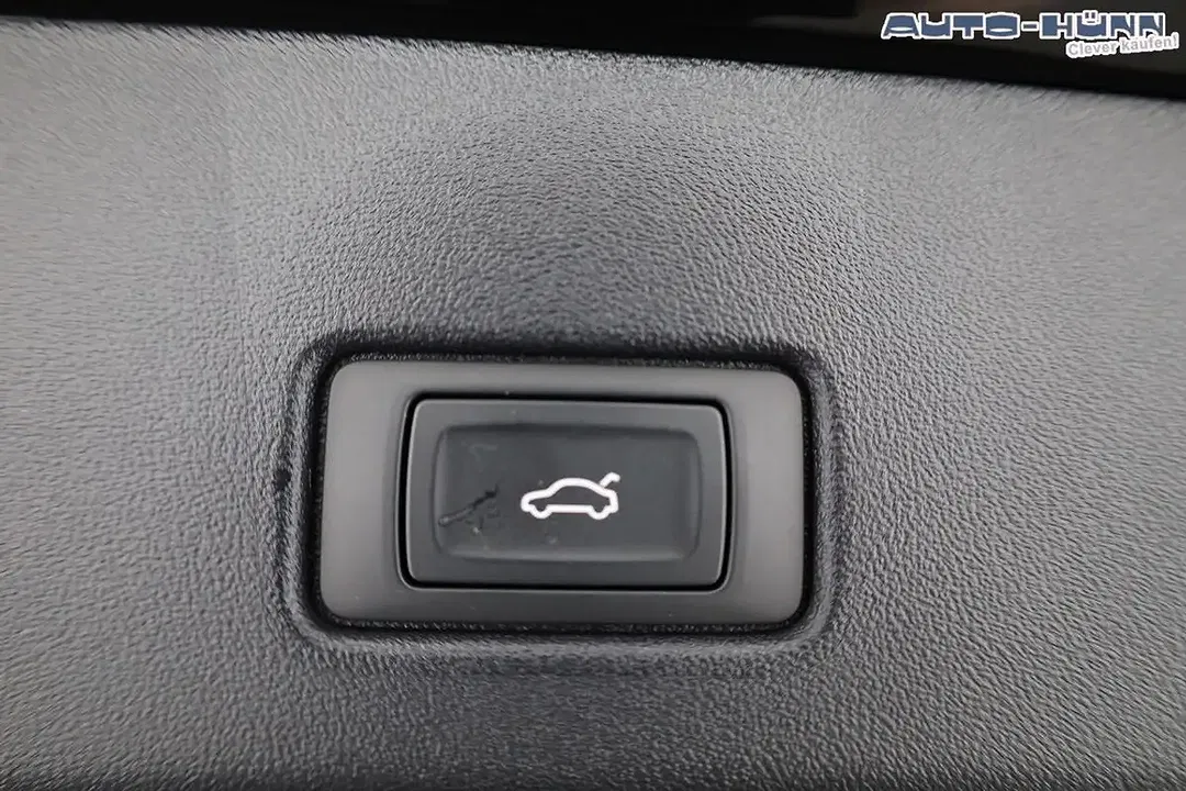 Audi Q4 e-tron - Thumbnail 15