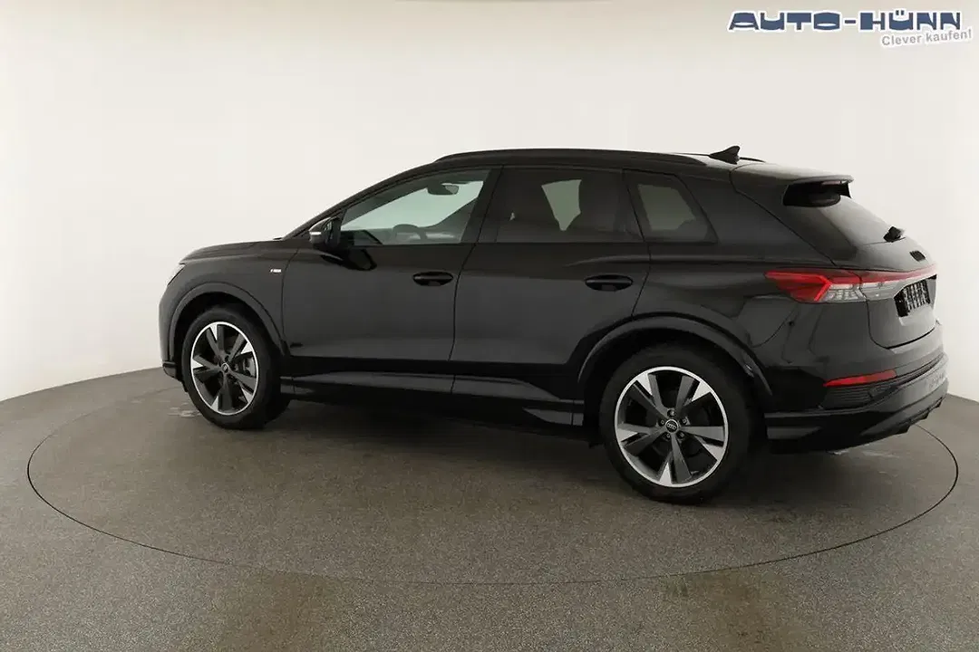 Audi Q4 e-tron - Thumbnail 36