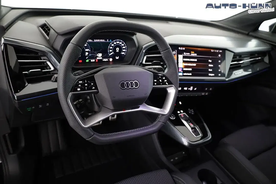 Audi Q4 e-tron - Thumbnail 6