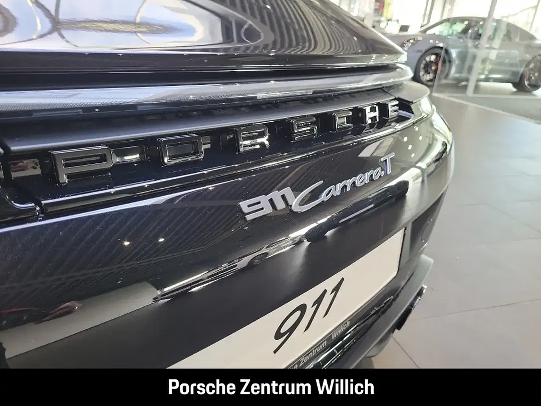 Porsche 992 - Thumbnail 11