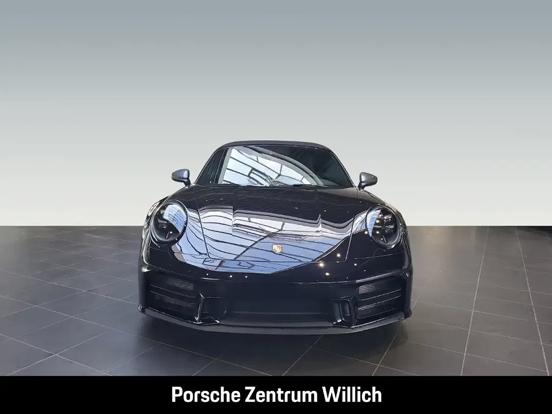 Porsche 992 - Thumbnail 4