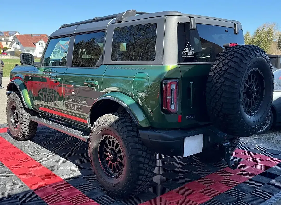 Ford Bronco - Thumbnail 15