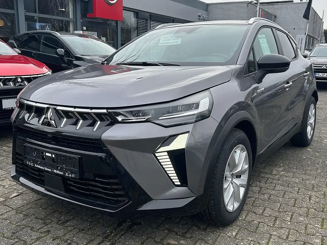 Mitsubishi ASX - Thumbnail 1