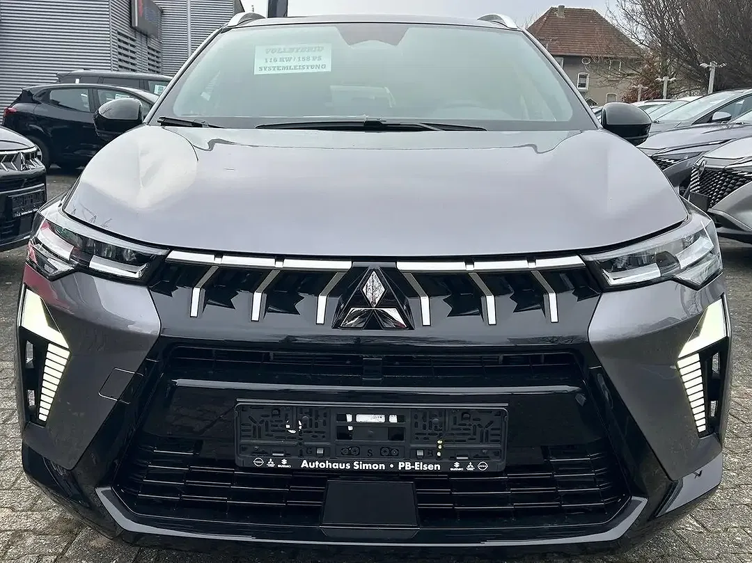 Mitsubishi ASX - Thumbnail 2