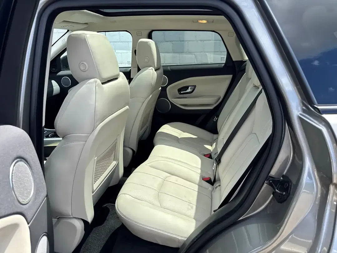 Land Rover Range Rover Evoque - Thumbnail 7