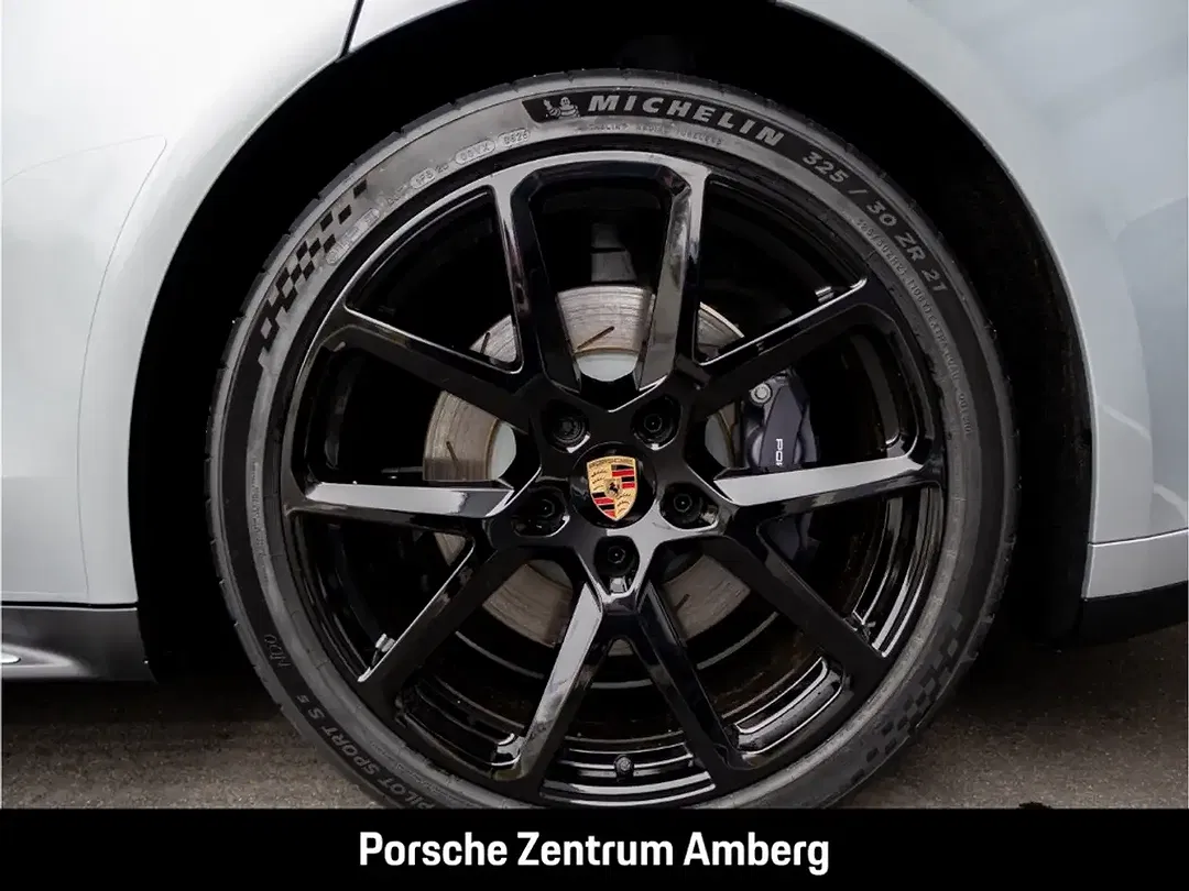 Porsche Panamera - Thumbnail 9