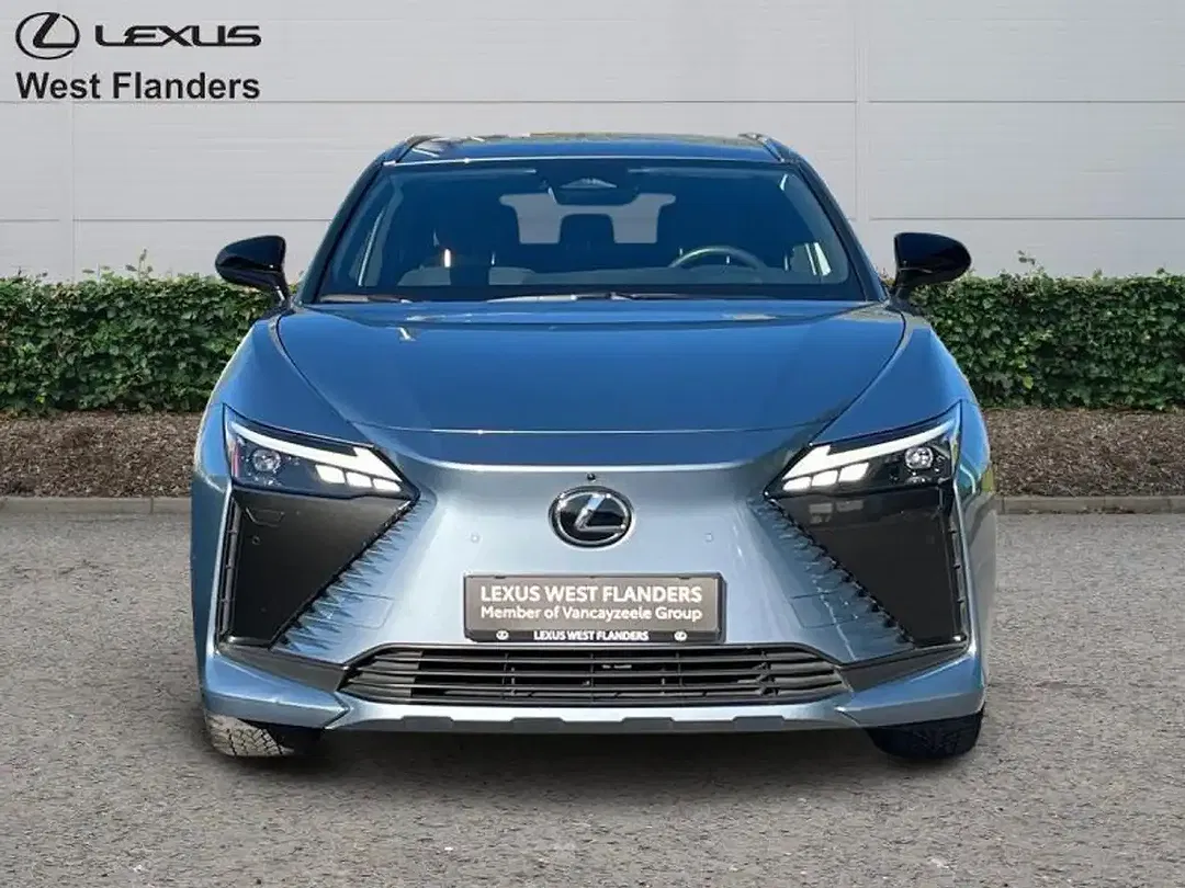 Lexus RZ - Thumbnail 2