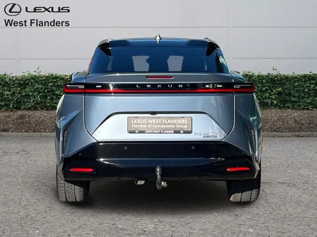 Lexus RZ - Thumbnail 6