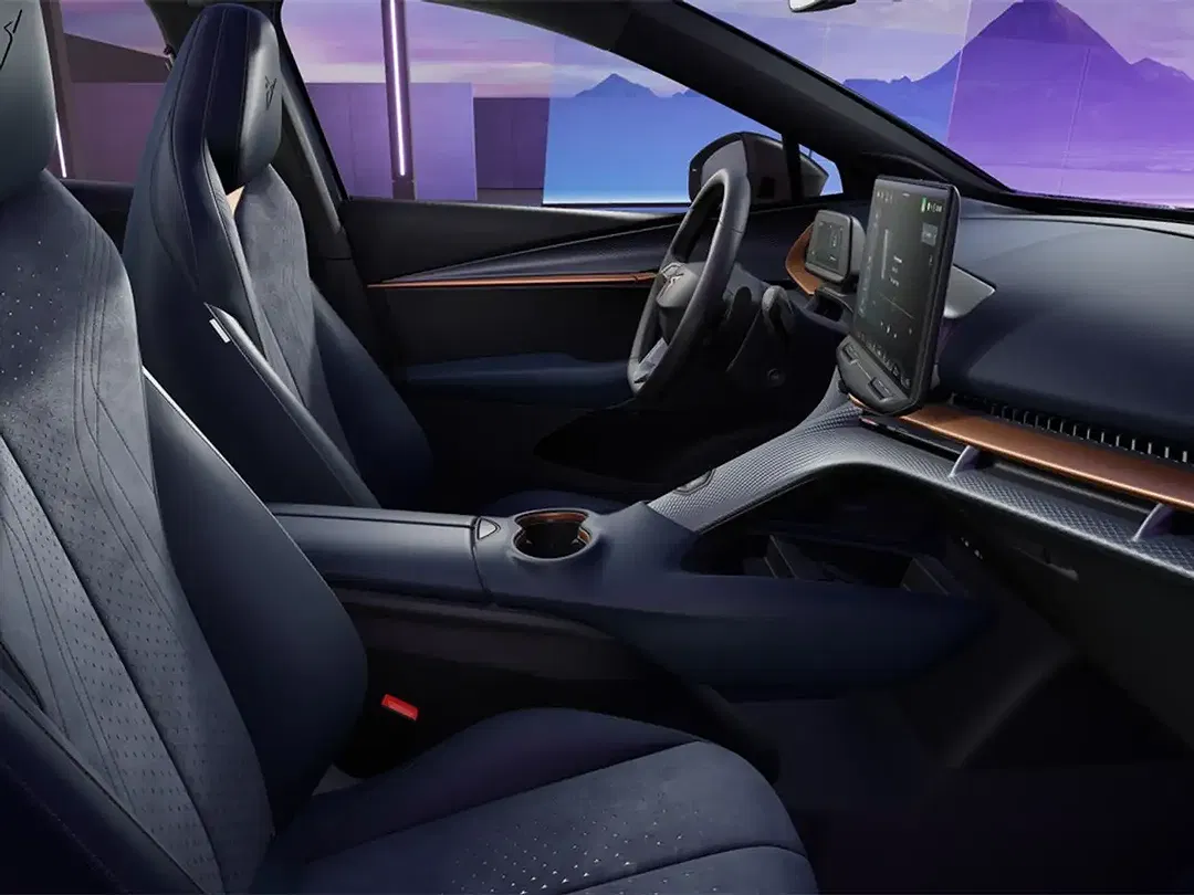 CUPRA Tavascan - Thumbnail 9