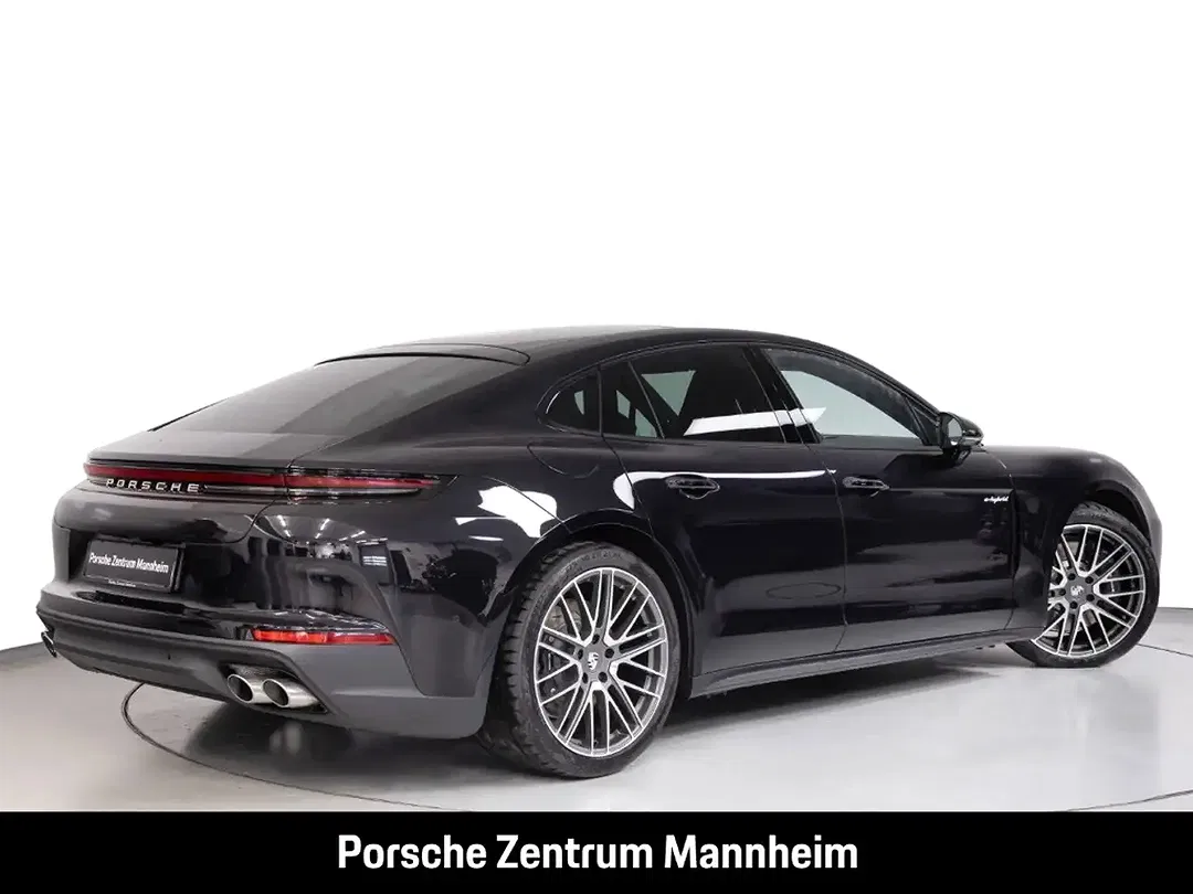 Porsche Panamera - Thumbnail 11