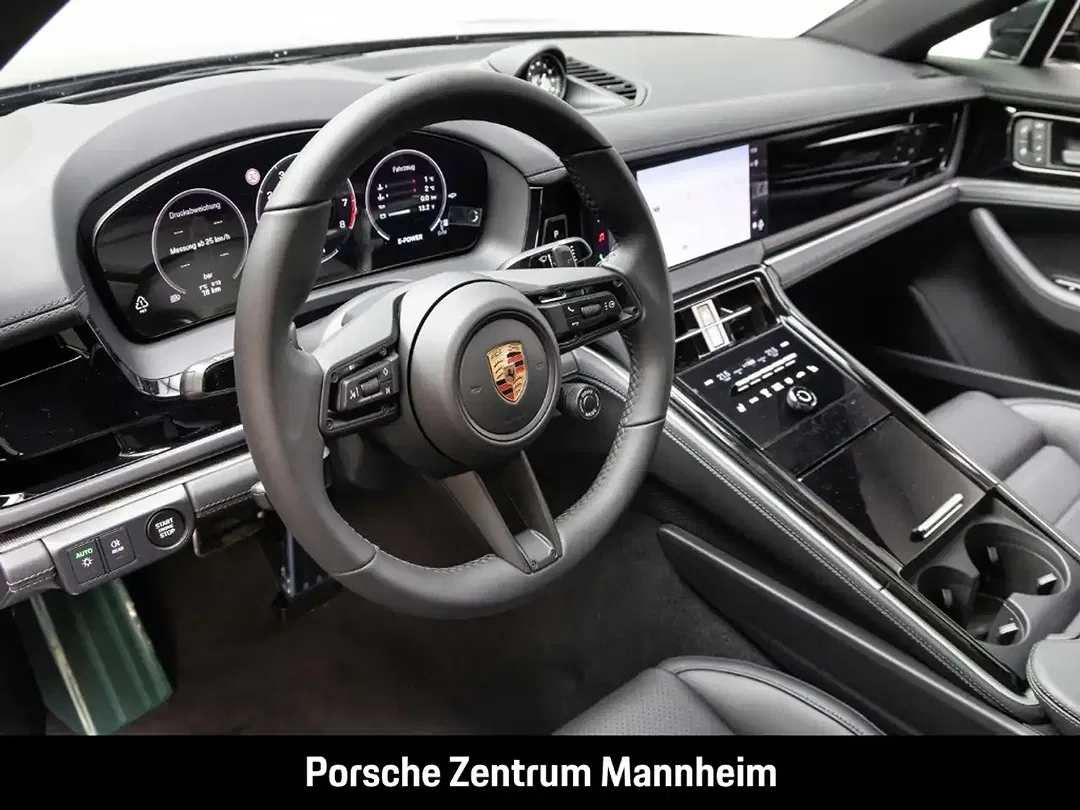 Porsche Panamera - Thumbnail 4