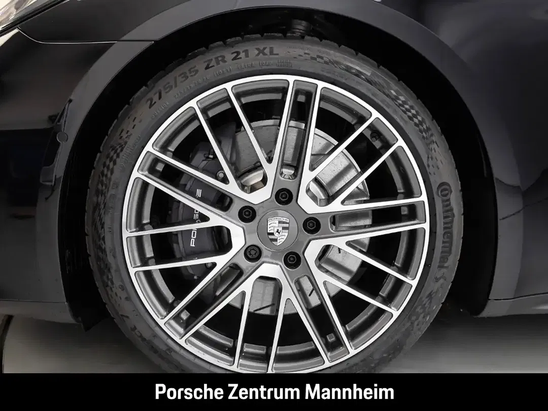 Porsche Panamera - Thumbnail 8