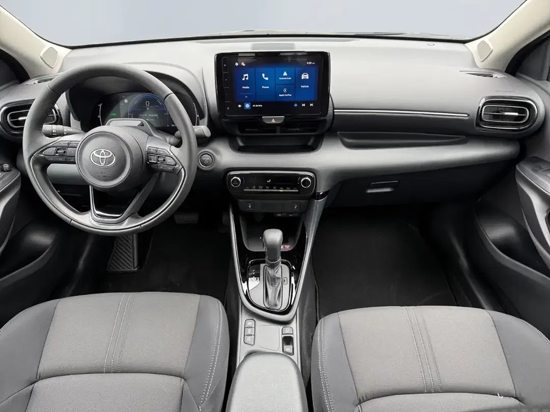 Toyota Yaris - Thumbnail 8