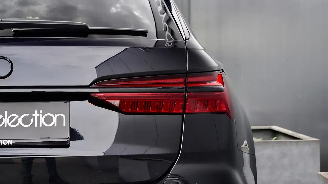 Audi RS6 - Thumbnail 13
